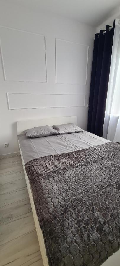 44 - Apartamenty Siedlce - Nowy Apartament W Centrum Przy Ul Czerwonego Krzyza Extérieur photo