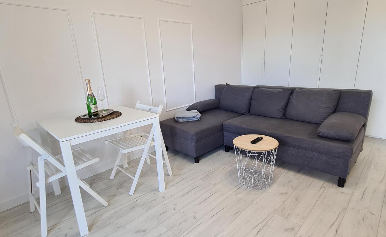 44 - Apartamenty Siedlce - Nowy Apartament W Centrum Przy Ul Czerwonego Krzyza Extérieur photo